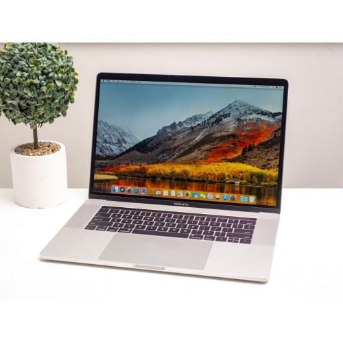 Apple MacBook Pro 15 Silver 2015 (MJLQ2) б/у