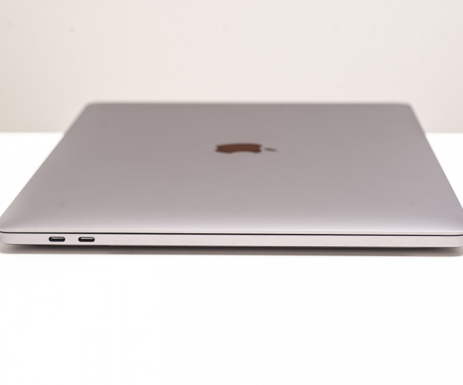 Apple MacBook Pro 15 Space Gray 2017 (MPTW2) б/у