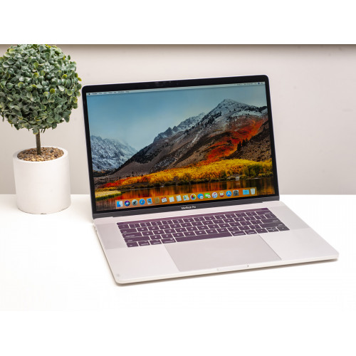 Apple MacBook Pro 15 Silver 2016 (MLW82) б/у