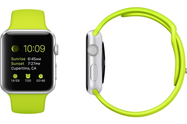 Apple Watch Sport 38mm Silver Aluminum Case with Green Sport Band (MJ2U2)