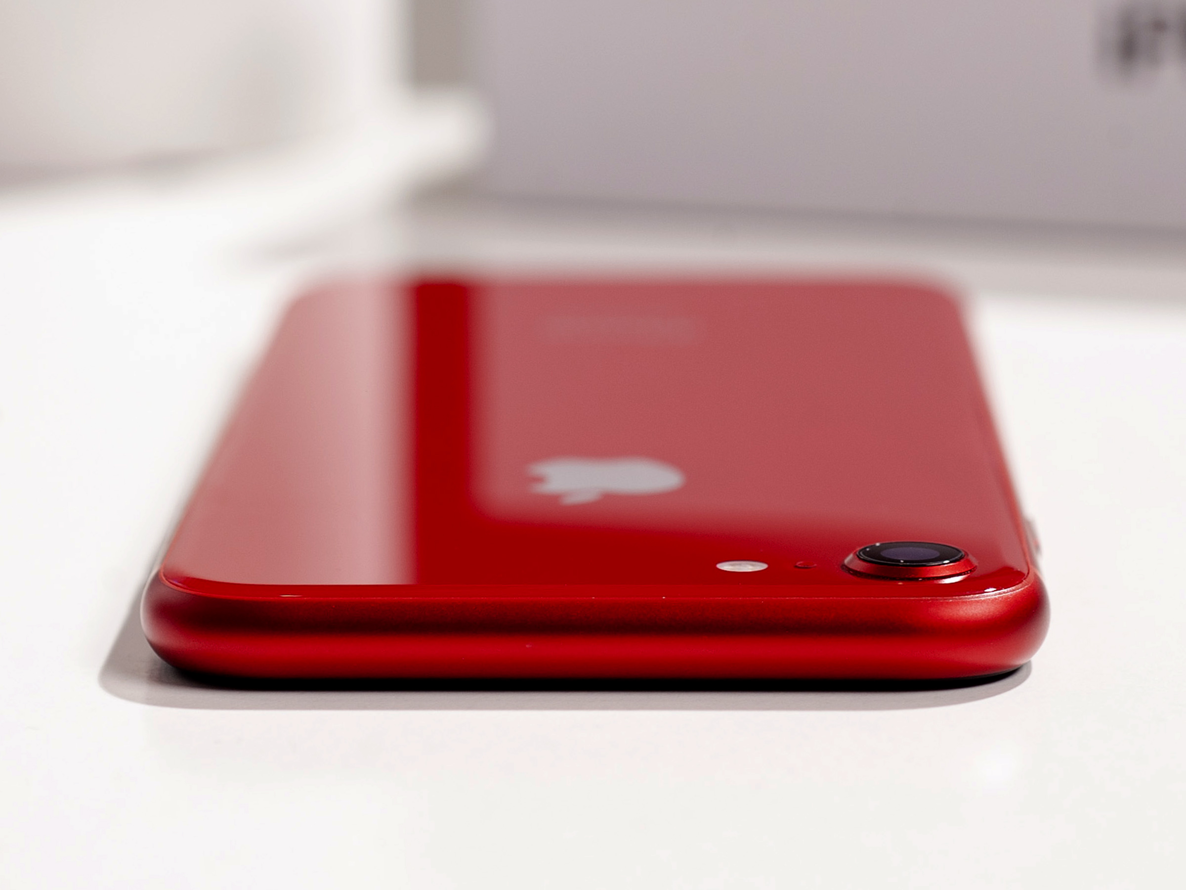 iPhone 8 256 gb Red б/у