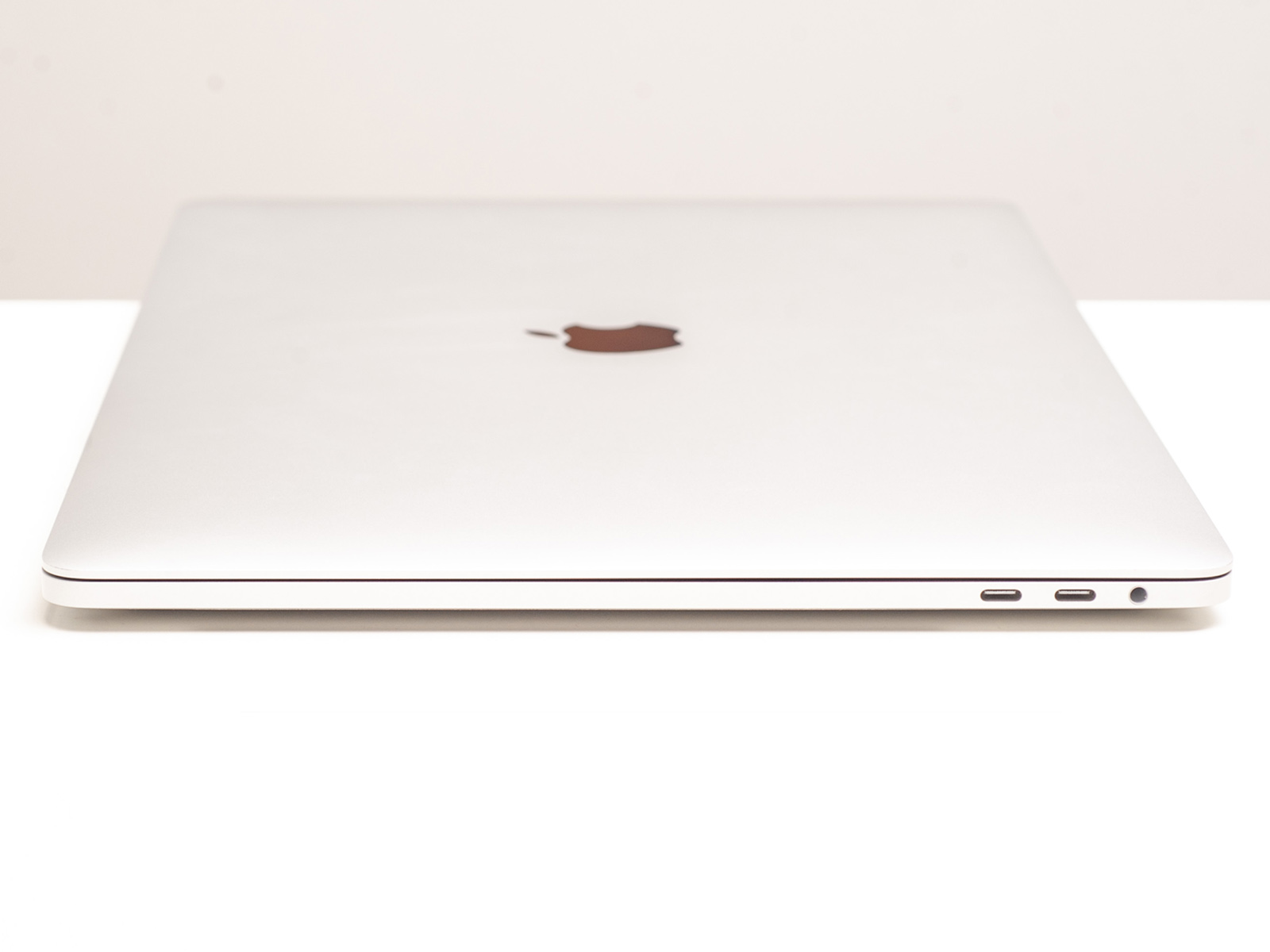 Apple MacBook Pro 15 Silver 2017 (MPTU2) б/у