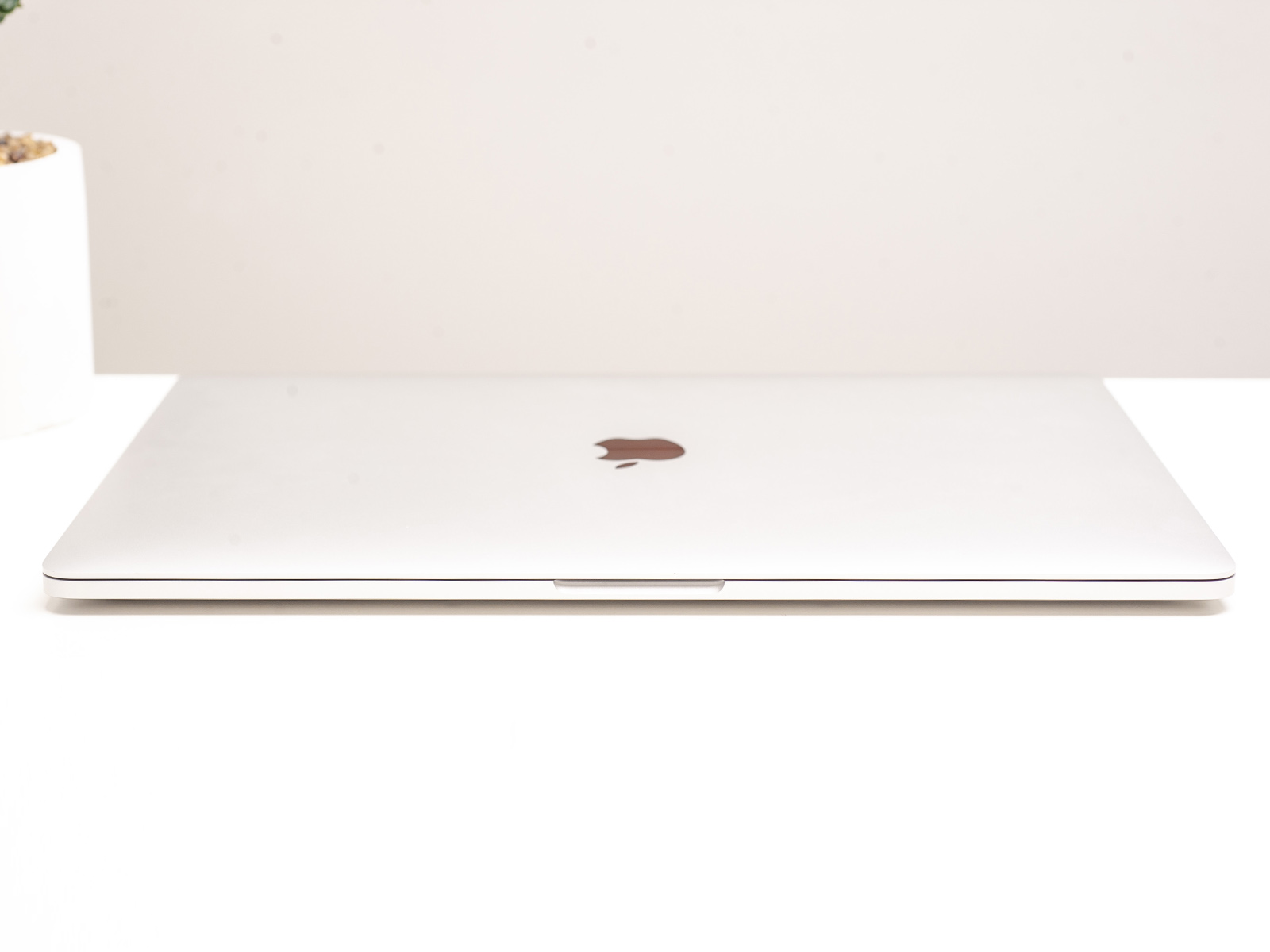 Apple MacBook Pro 15 Silver 2017 (MPTX2) б/у