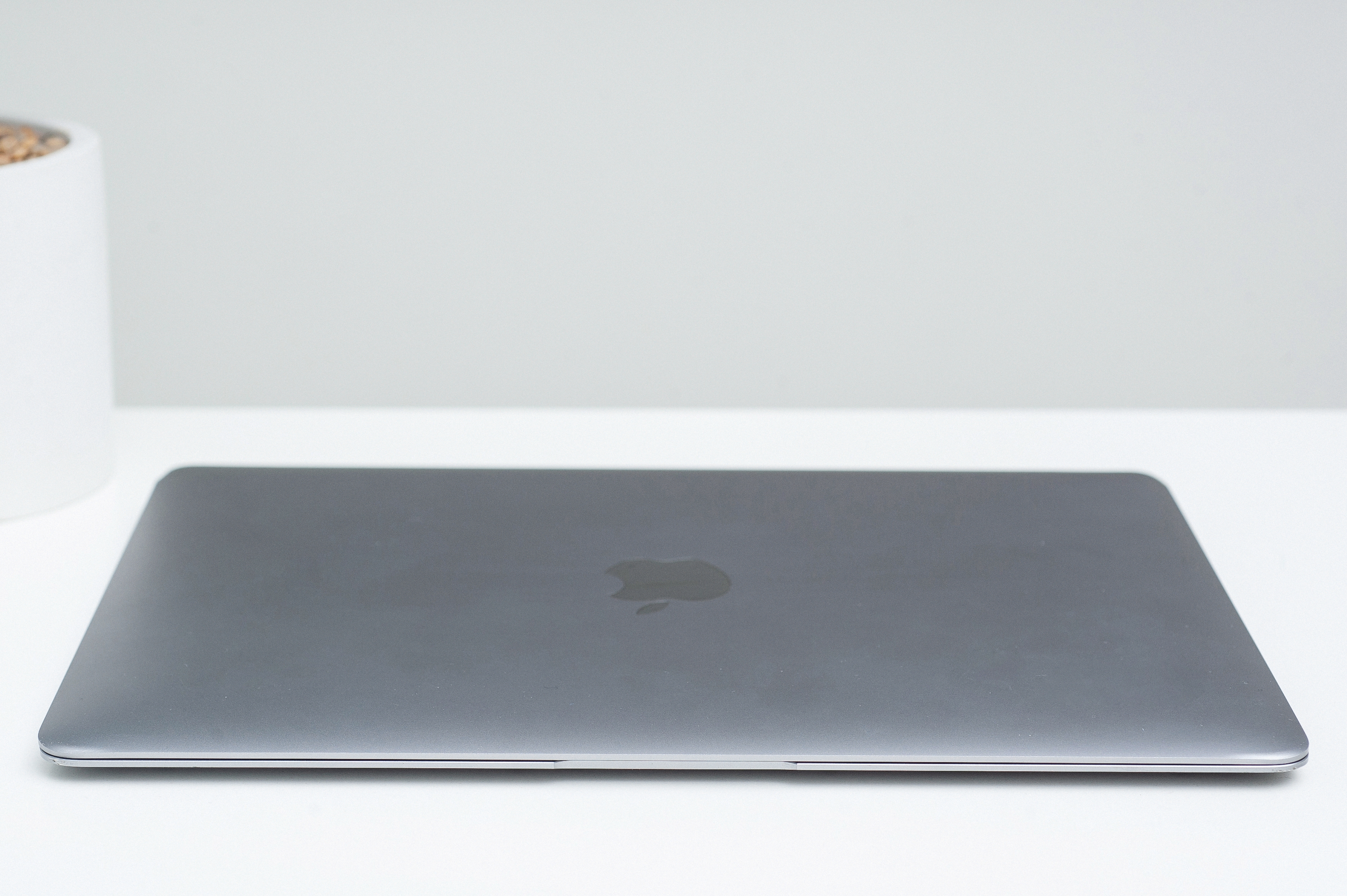 Apple MacBook 12 Space Gray 2016 (MLH72) б/у