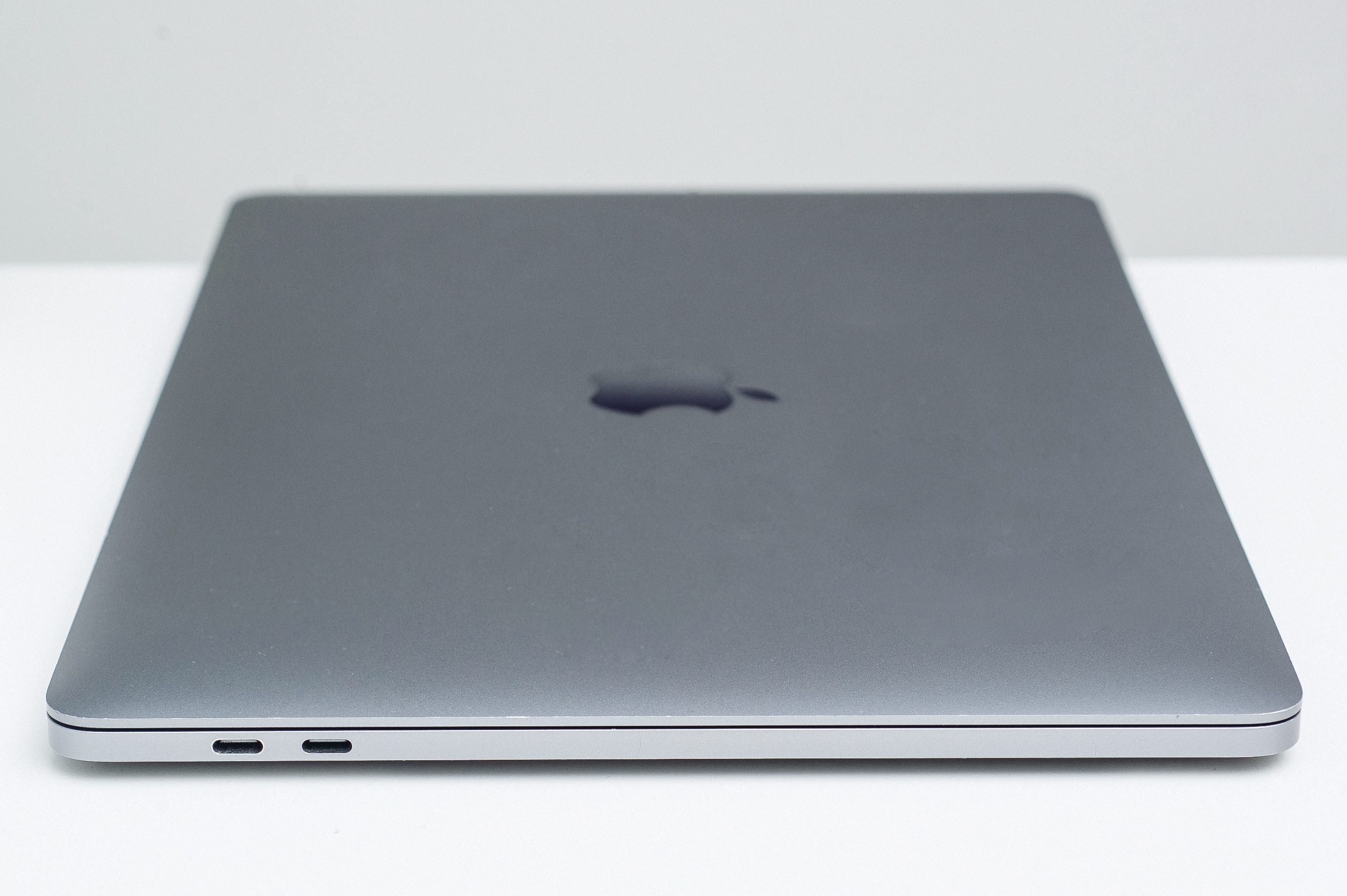 Apple MacBook Pro 13 Space Gray 2018 (MR9Q2) б/у