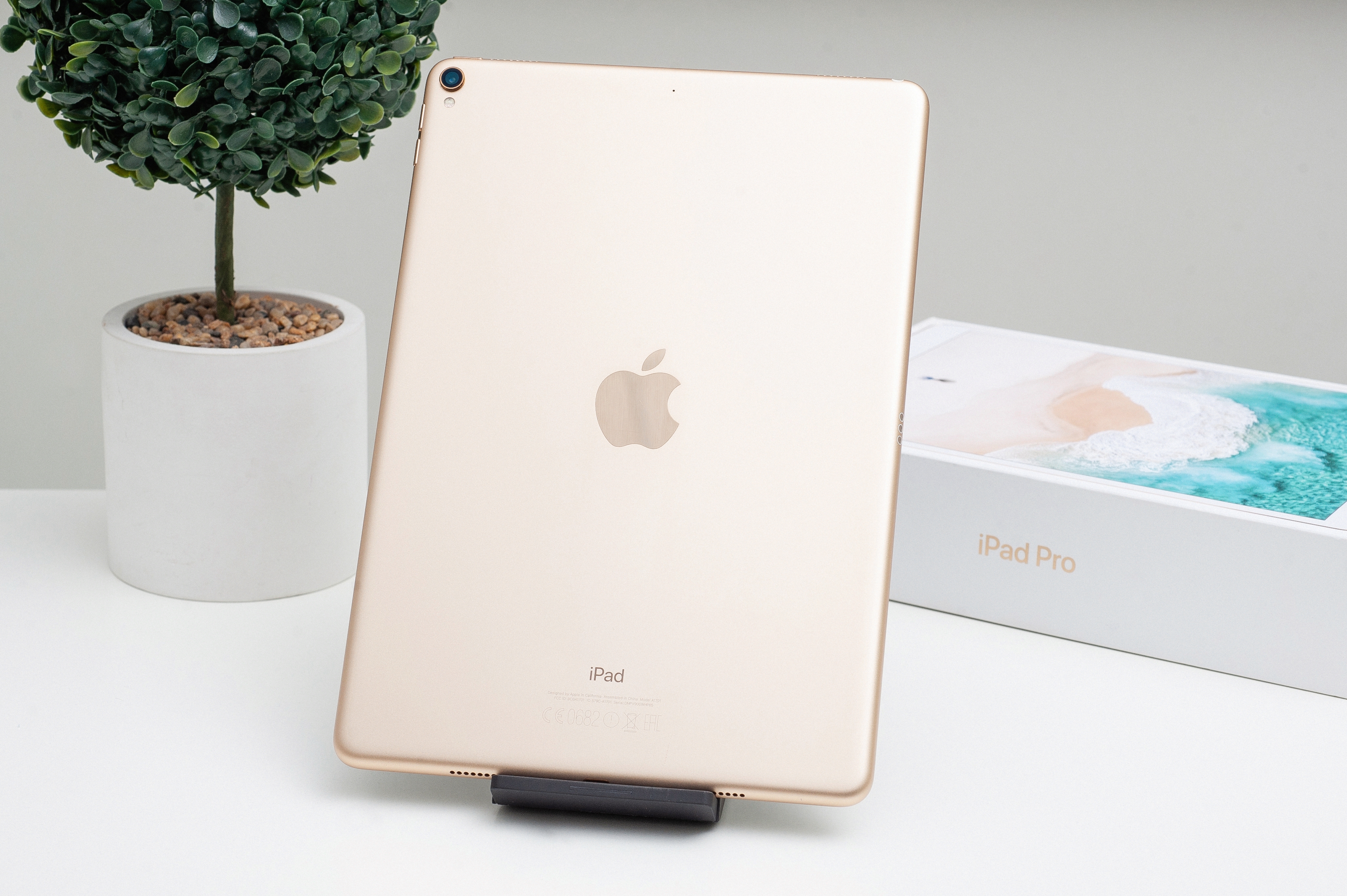 iPad Pro 10.5' WiFi, 512gb, Gold (MPGK2) б/у